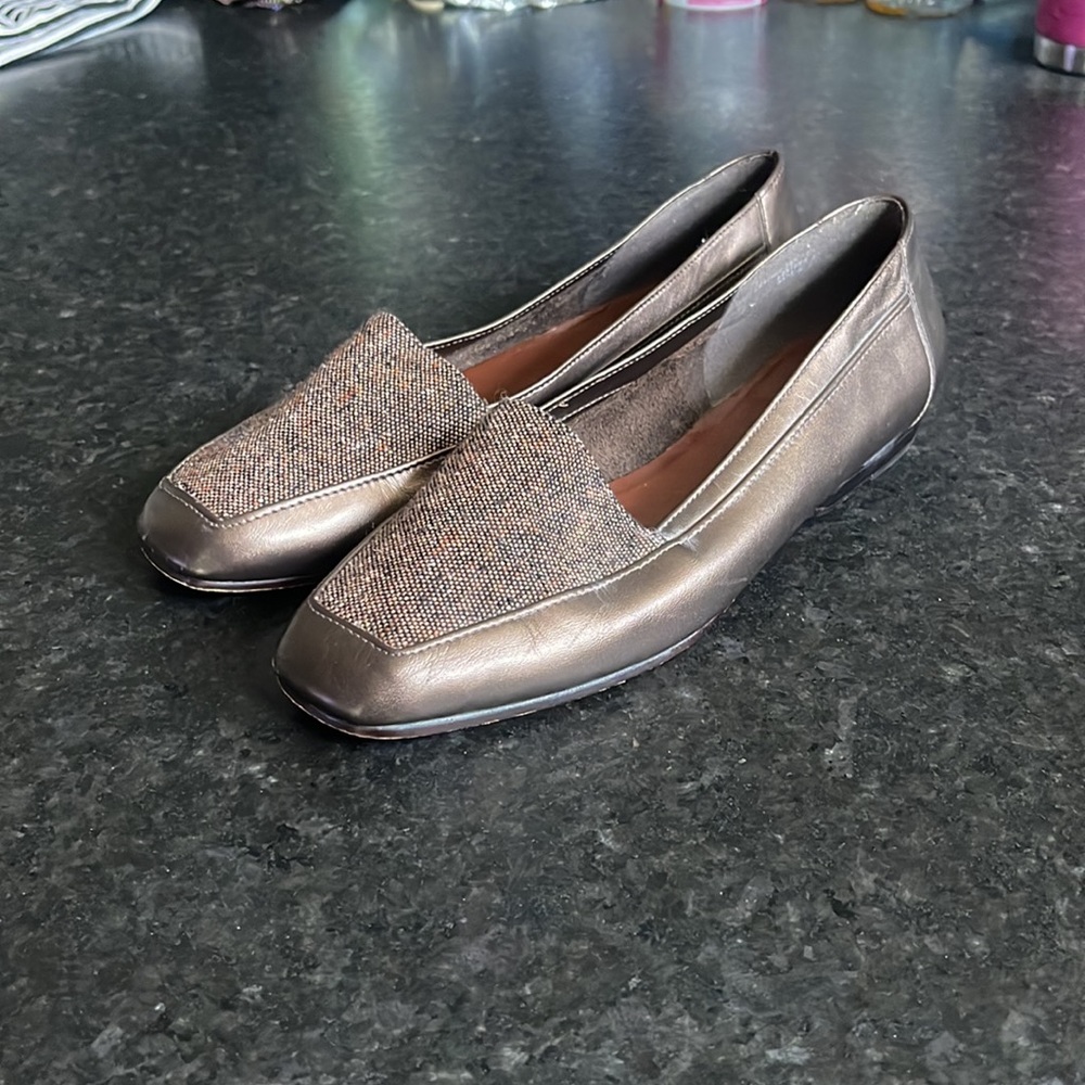 PRICE DROP Enzo Angiolini Leather Liberty Loafer Flats Bronze Brown Tweed Tops